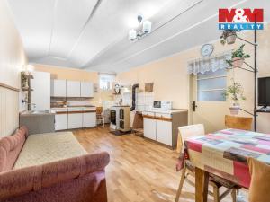 Prodej rodinného domu, Spomyšl, 350 m2