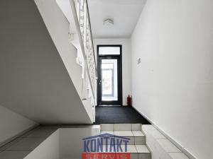 Pronájem kanceláře, České Budějovice - České Budějovice 7, Lidická tř., 361 m2