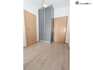 Pronájem bytu 2+kk, Praha - Čakovice, Bermanova, 51 m2