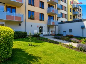 Pronájem bytu 2+kk, Praha - Čakovice, Bermanova, 51 m2