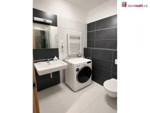 Pronájem bytu 2+kk, Praha - Čakovice, Bermanova, 55 m2
