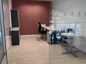 Pronájem kanceláře, Hradec Králové - Pražské Předměstí, Na Okrouhlíku, 13 m2