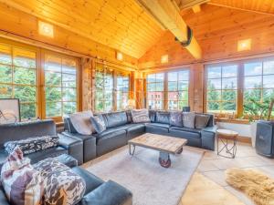 Prodej ubytování, Loučná pod Klínovcem - Loučná, 195 m2