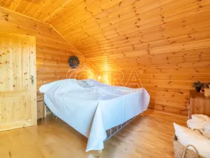 Prodej ubytování, Loučná pod Klínovcem - Loučná, 195 m2