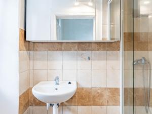 Pronájem bytu 2+1, Praha - Nové Město, V tůních, 70 m2