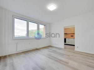 Prodej bytu 2+1, Ostrava - Bělský Les, Bohumíra Četyny, 44 m2