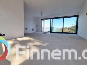 Prodej bytu 6+kk a větší, Praha - Modřany, Mezihorská, 331 m2