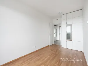 Pronájem bytu 2+kk, Praha - Kamýk, Zimova, 51 m2