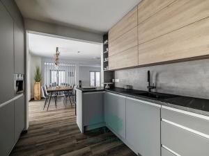 Prodej domu na klíč, Tursko, 166 m2