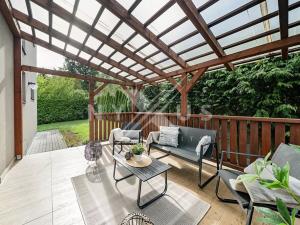 Prodej rodinného domu, Hradištko, Budákov, 160 m2