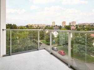 Prodej bytu 3+kk, Praha - Horní Měcholupy, Milánská, 68 m2