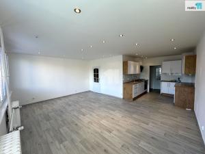 Pronájem bytu 3+kk, Praha - Hostivař, Tenisová, 75 m2
