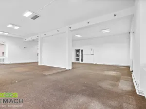 Pronájem obchodního prostoru, Uherské Hradiště, Palackého náměstí, 110 m2