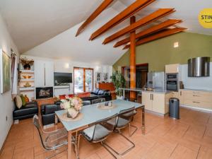 Prodej rodinného domu, Ostrava, Nad Úhorem, 262 m2