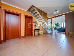 Prodej rodinného domu, Ostrava, Nad Úhorem, 239 m2