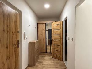 Pronájem bytu 1+1, Ostrava, Výškovická, 36 m2