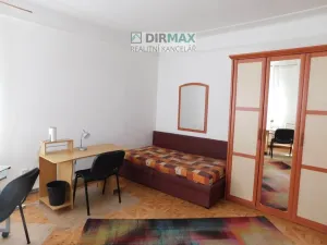 Pronájem atypického bytu, Plzeň, Ruská, 25 m2