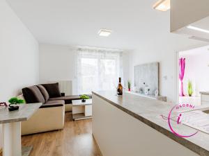 Pronájem bytu 2+kk, Jihlava, Halasova, 50 m2
