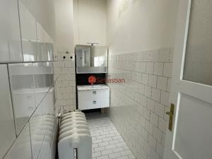 Pronájem bytu 1+kk, Praha - Nové Město, Zlatnická, 39 m2