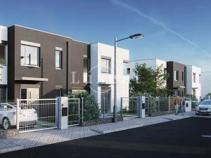 Prodej rodinného domu, Chýně, Cenomanská, 174 m2