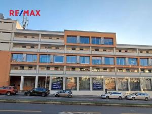 Pronájem obchodního prostoru, Praha - Podolí, Jeremenkova, 1060 m2