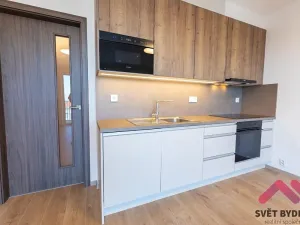 Pronájem bytu 2+kk, Praha - Řepy, Laudova, 56 m2