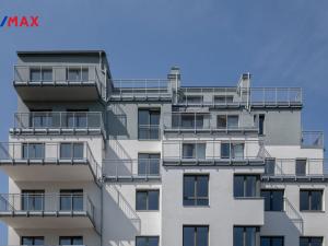 Prodej bytu 2+kk, Karlovy Vary, Šumavská, 83 m2