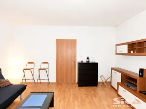 Prodej rodinného domu, Líšťany, V Poustkách, 67 m2