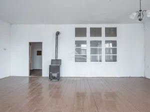 Prodej obchodního prostoru, Polná, Husovo náměstí, 654 m2