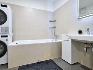 Prodej bytu 2+kk, Olomouc, Edmunda Husserla, 53 m2