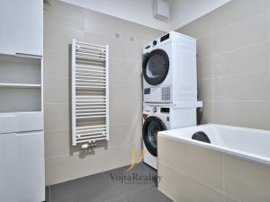 Prodej bytu 2+kk, Olomouc, Edmunda Husserla, 53 m2
