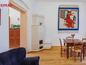 Pronájem bytu 4+1, Karlovy Vary, Jaltská, 108 m2