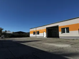 Pronájem výrobních prostor, Chomutov, 147 m2