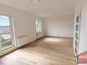 Prodej bytu 2+kk, Nupaky, Nupacká, 60 m2