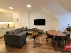 Prodej bytu 2+kk, Nupaky, Nupacká, 60 m2