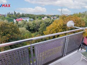 Prodej bytu 3+1, Karlovy Vary - Drahovice, Vítězná, 74 m2