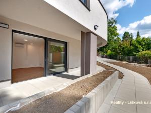 Pronájem bytu 1+kk, Ústí nad Labem, Bělehradská, 56 m2