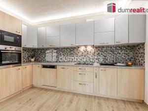 Pronájem rodinného domu, Praha - Nedvězí, Slámova, 226 m2