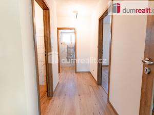 Pronájem rodinného domu, Praha - Nedvězí, Slámova, 226 m2