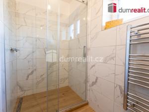 Pronájem rodinného domu, Praha - Nedvězí, Slámova, 226 m2