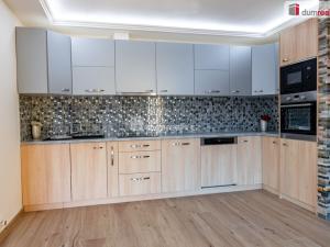 Prodej rodinného domu, Praha - Nedvězí, Slámova, 226 m2
