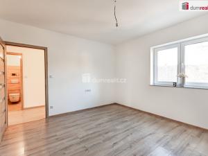 Prodej rodinného domu, Praha - Nedvězí, Slámova, 226 m2