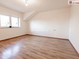 Prodej rodinného domu, Praha - Nedvězí, Slámova, 226 m2