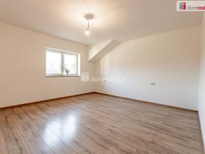 Prodej rodinného domu, Praha - Nedvězí, Slámova, 226 m2