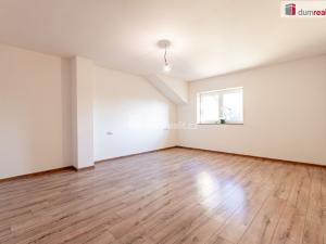 Prodej rodinného domu, Praha - Nedvězí, Slámova, 226 m2