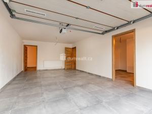Prodej rodinného domu, Praha - Nedvězí, Slámova, 226 m2