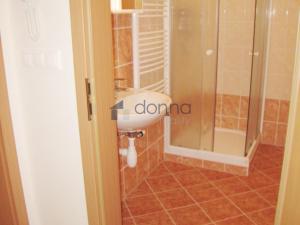 Pronájem bytu 1+kk, Praha, Strančická, 27 m2