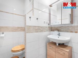 Prodej bytu 3+kk, Praha, Donovalská, 67 m2