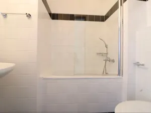 Pronájem bytu 1+kk, Praha - Smíchov, Křížová, 27 m2