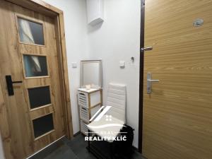 Prodej bytu 3+kk, Ostrava, Václava Košaře, 45 m2